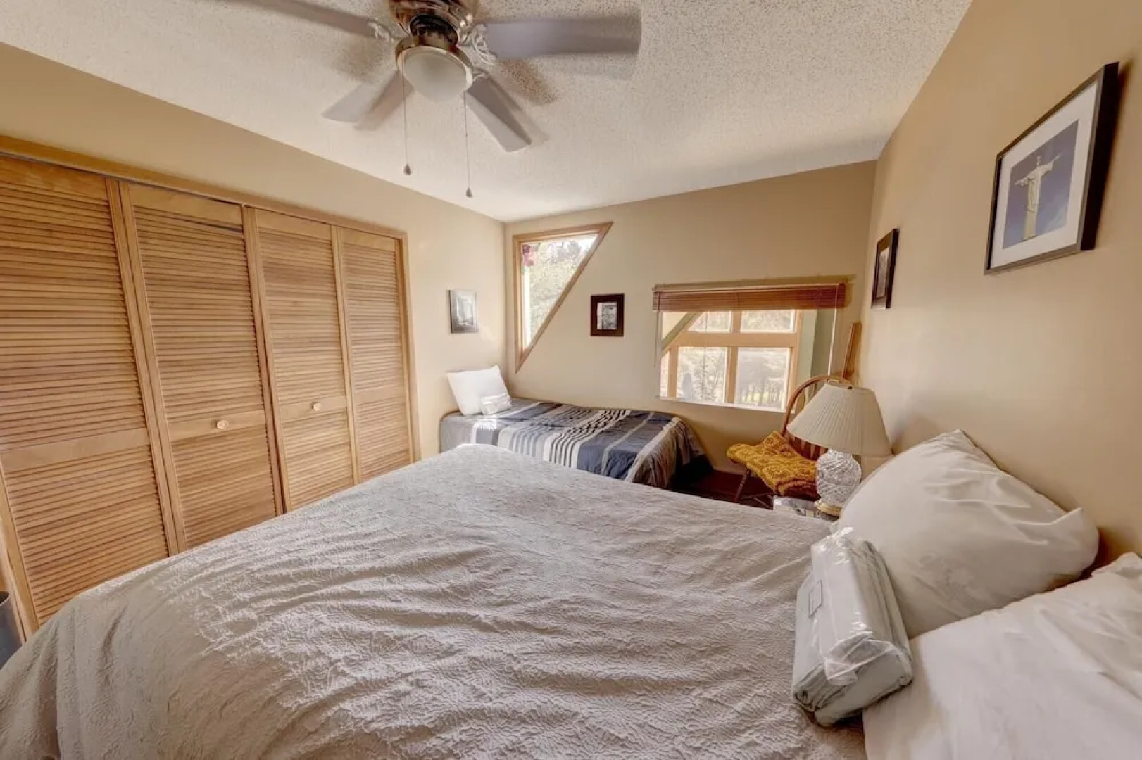 Koby 4 Bedroom Home by Redawning