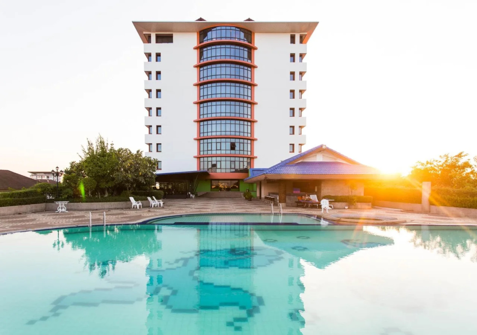 Town In Town Hotel Bangkok