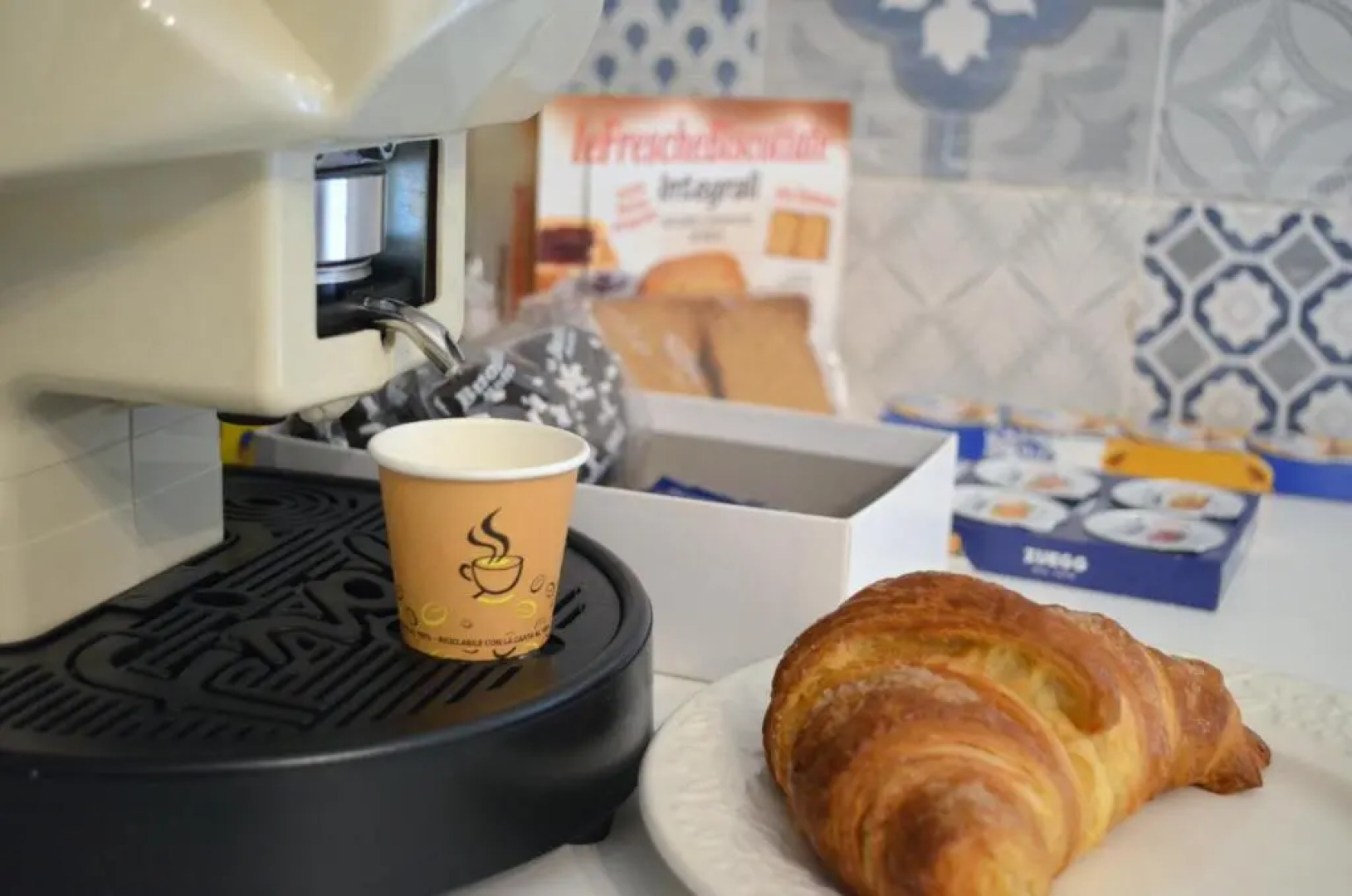 Midway House Italy Apartment