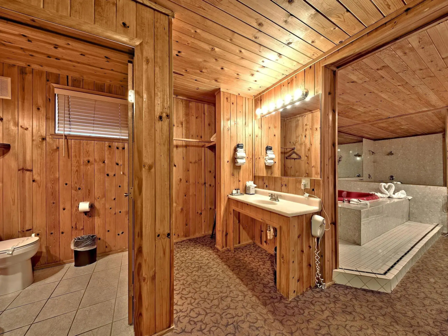 Secrets Inn Lake Tahoe