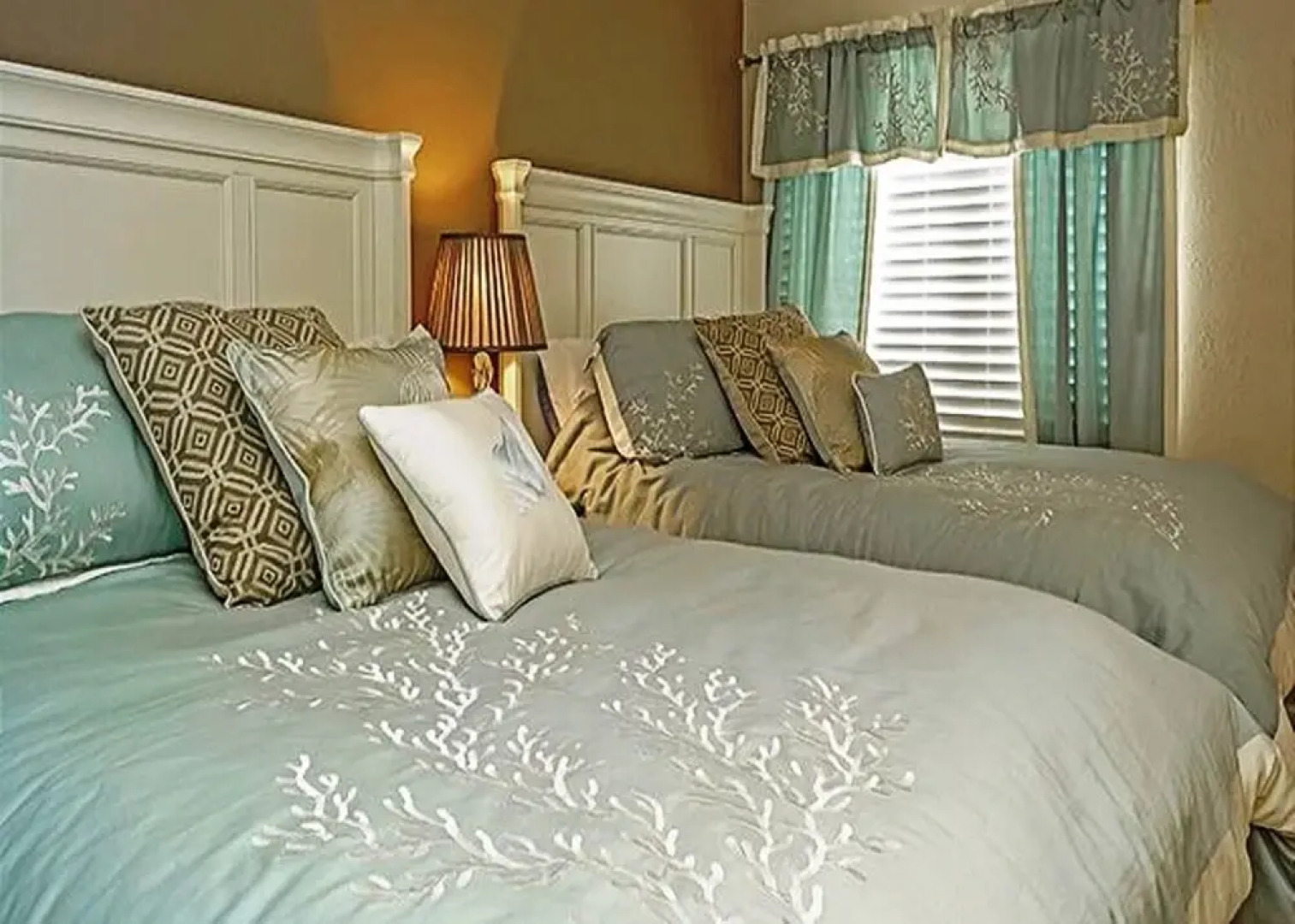 Mariner East 207 220814 by RedAwning