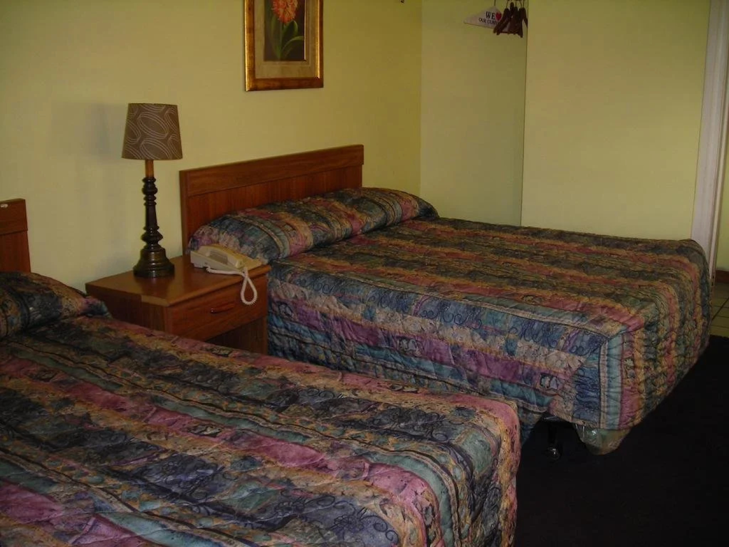 Hollywood Motel