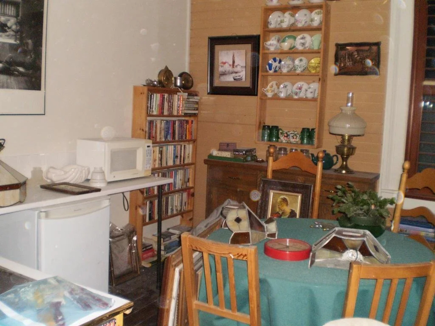 Actinolite Bed & Breakfast