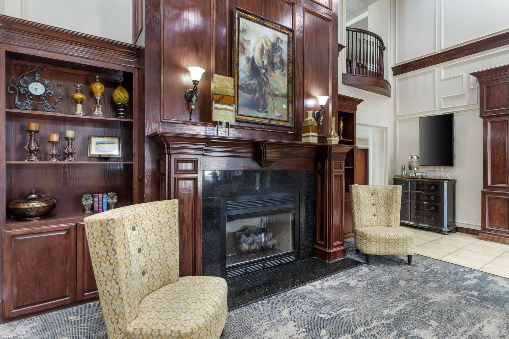 Best Western Plus Crown Colony Inn & Suites