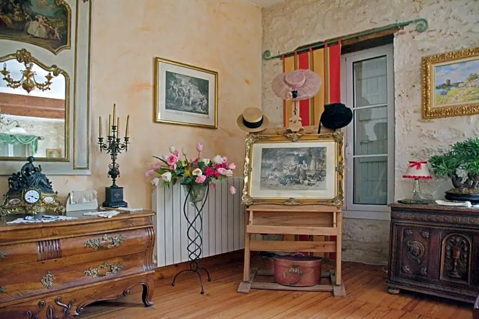 Autrefois la Modiste (Adults Only)