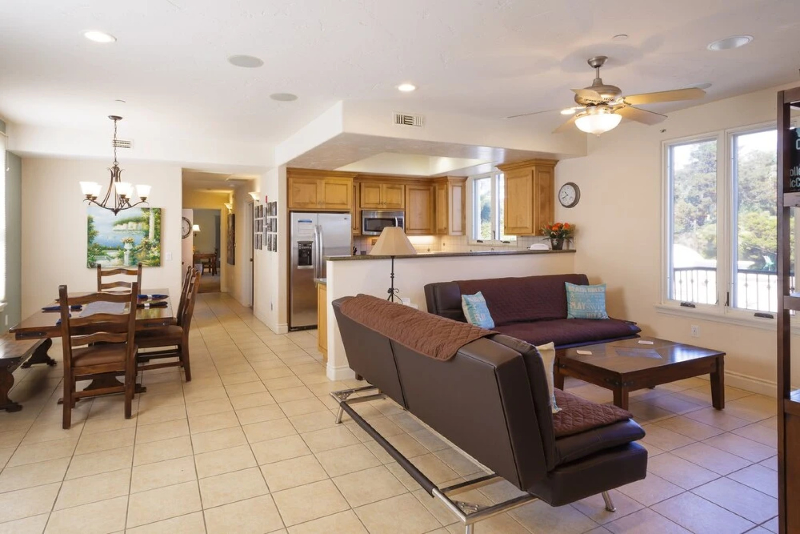 Valentina #501 2 Bedroom Condo by Redawning