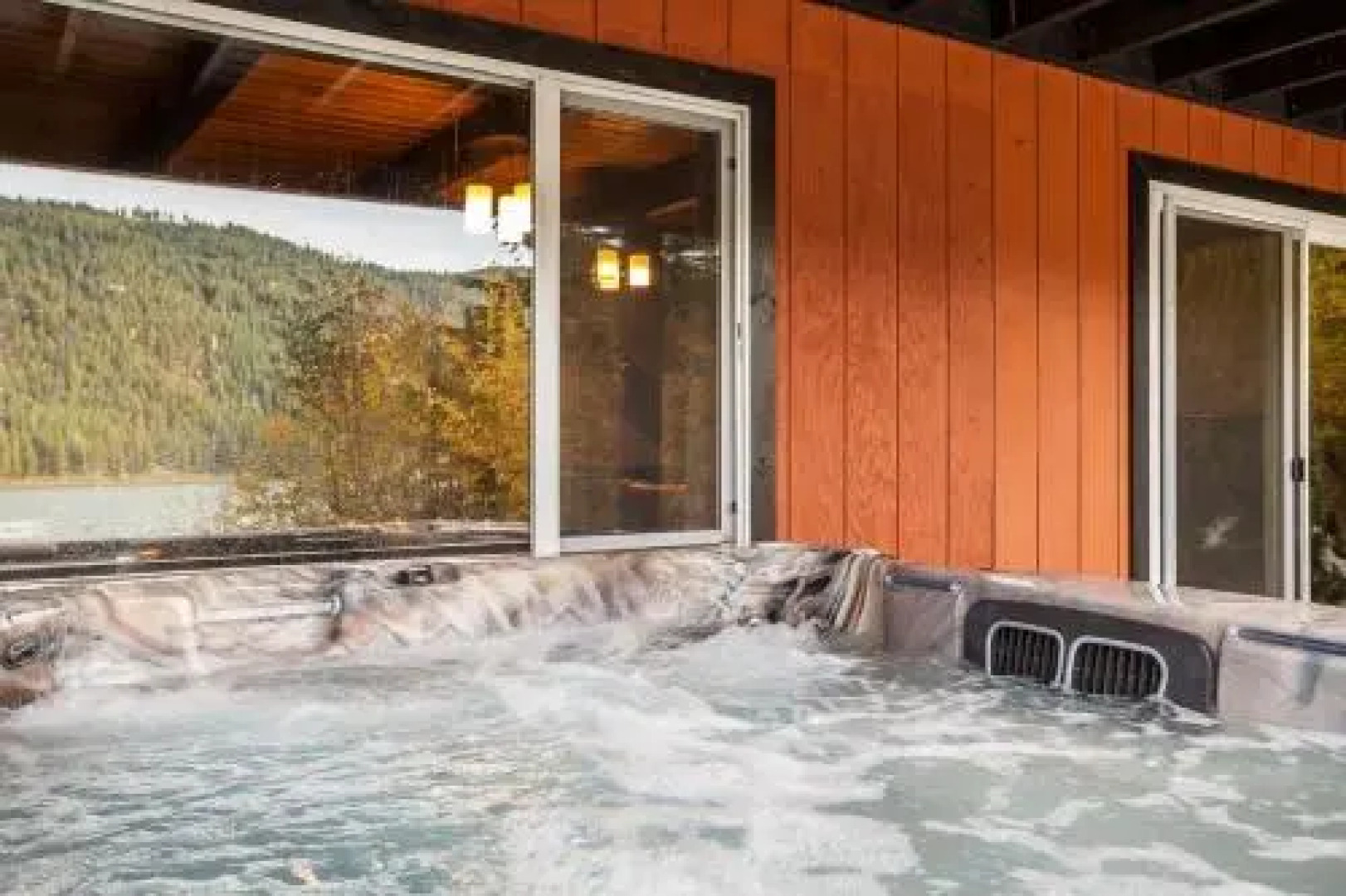 Otter Chalet on Fish Lake Cabin Rental