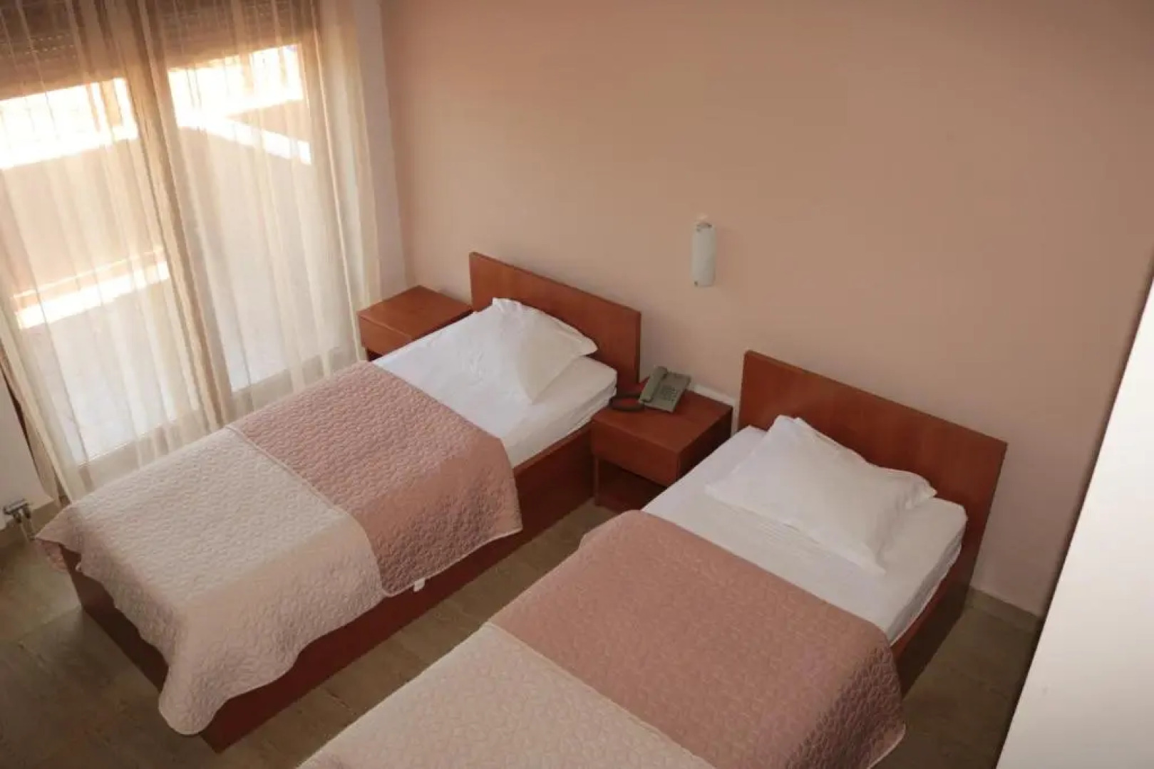 Hotel Perjanik