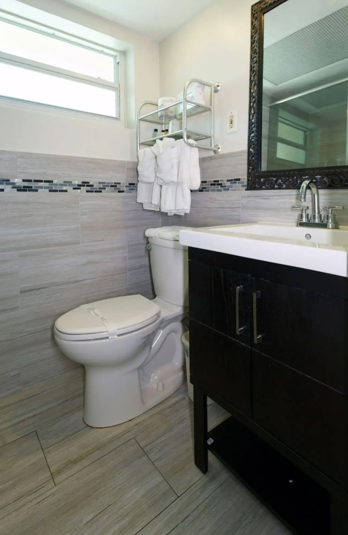 The Sea Lord Hotel & Suites (Adults Only)