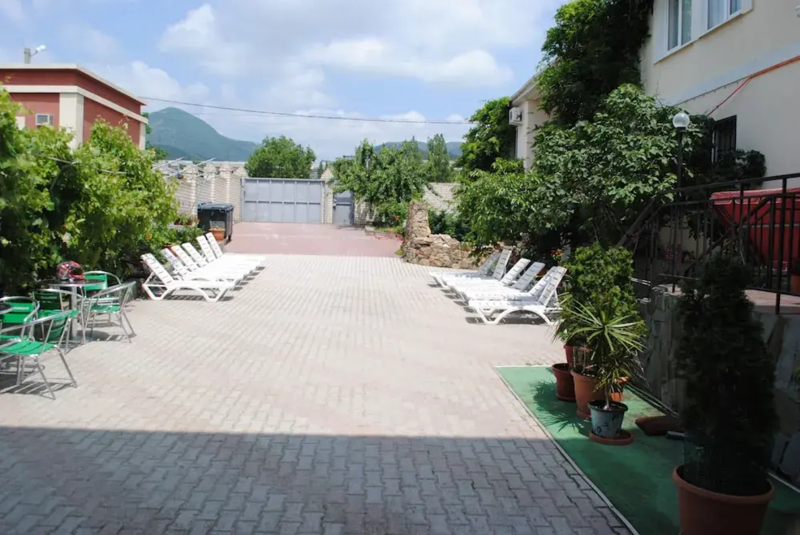 Guest house Mercury