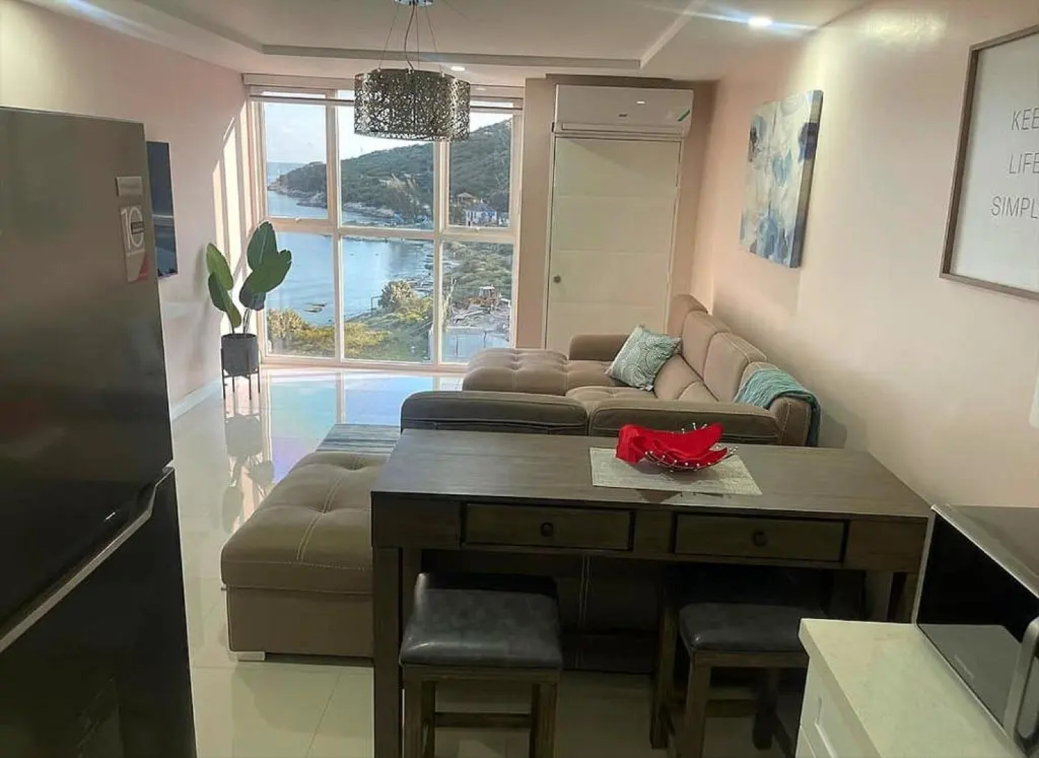 Luxury Vacation Home Pool 1