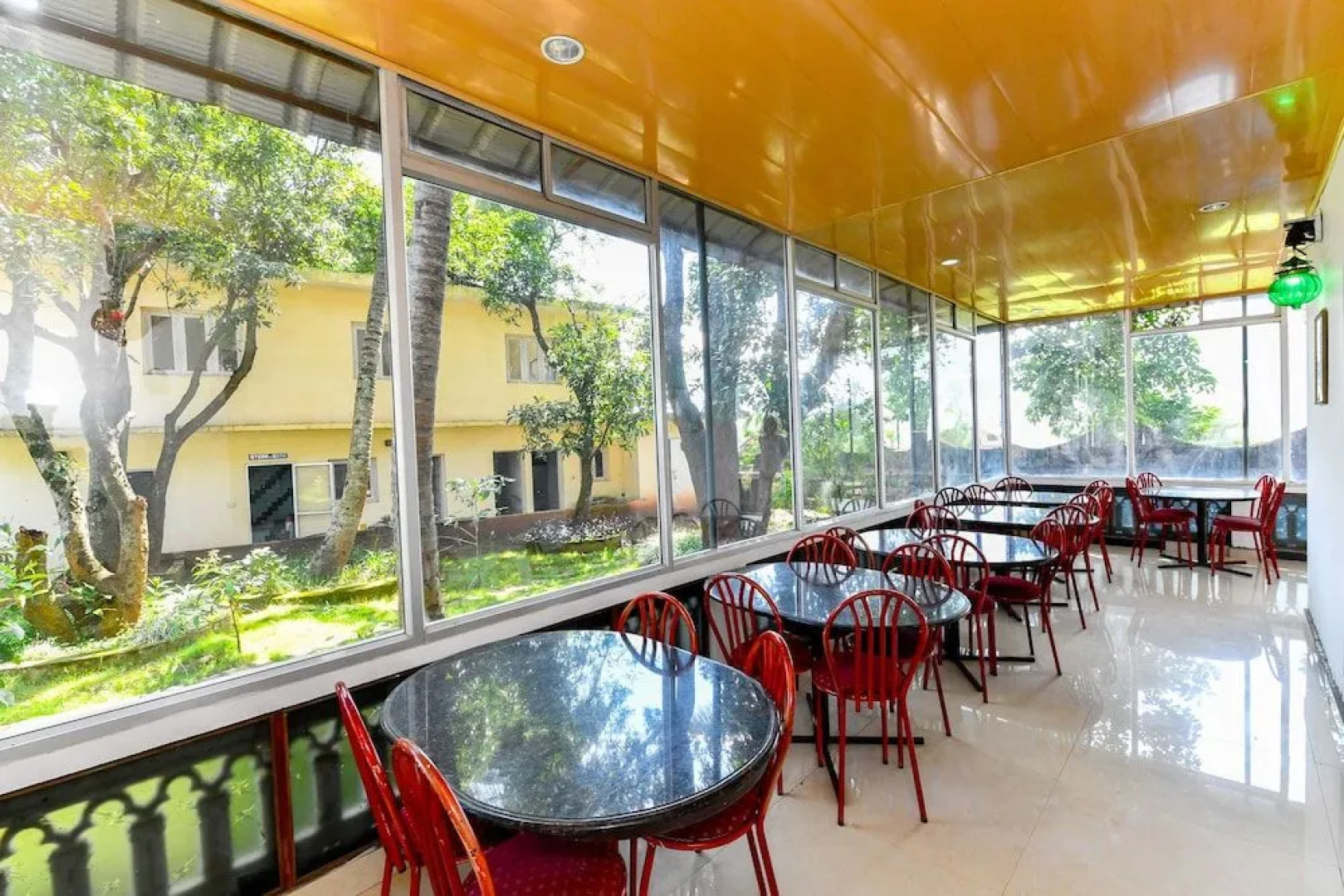 OYO 16660 Anamudi Heritage Resort