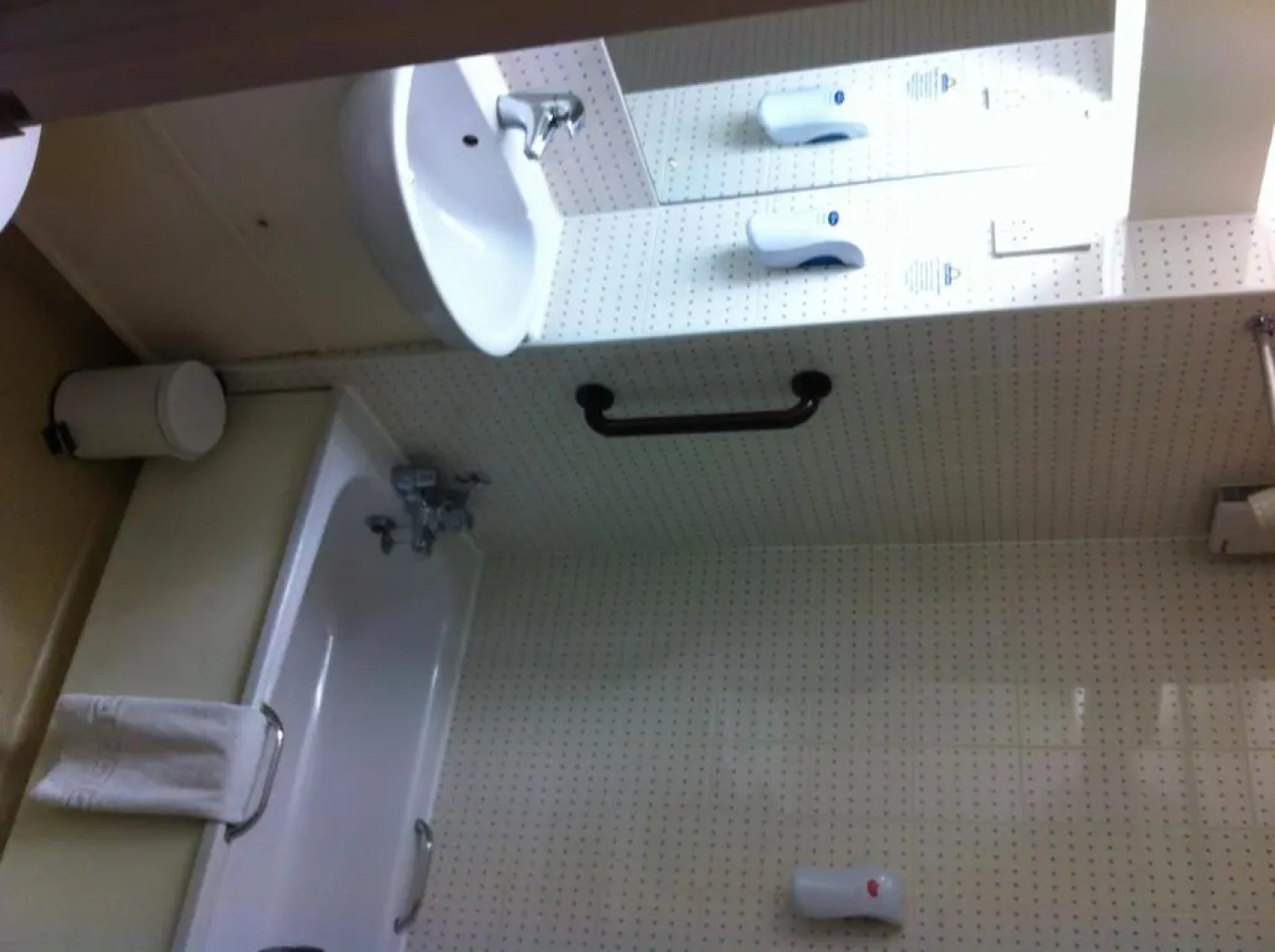 Days Inn By Wyndham Warwick South M40