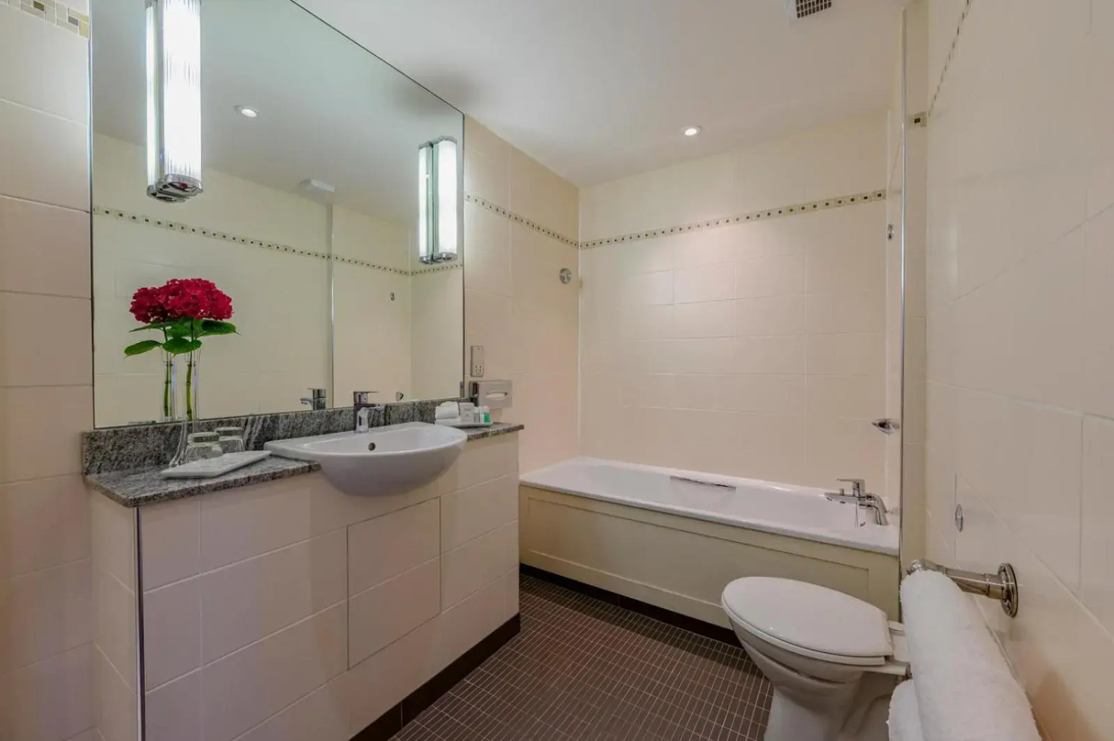 The Bull Hotel, Peterborough