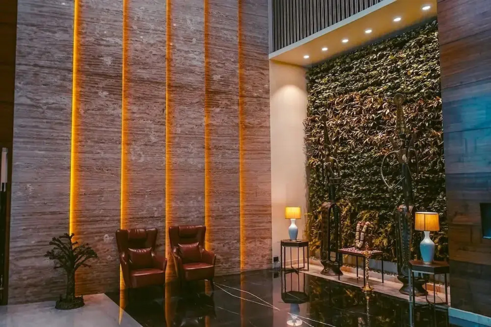 Hotel Avinash International