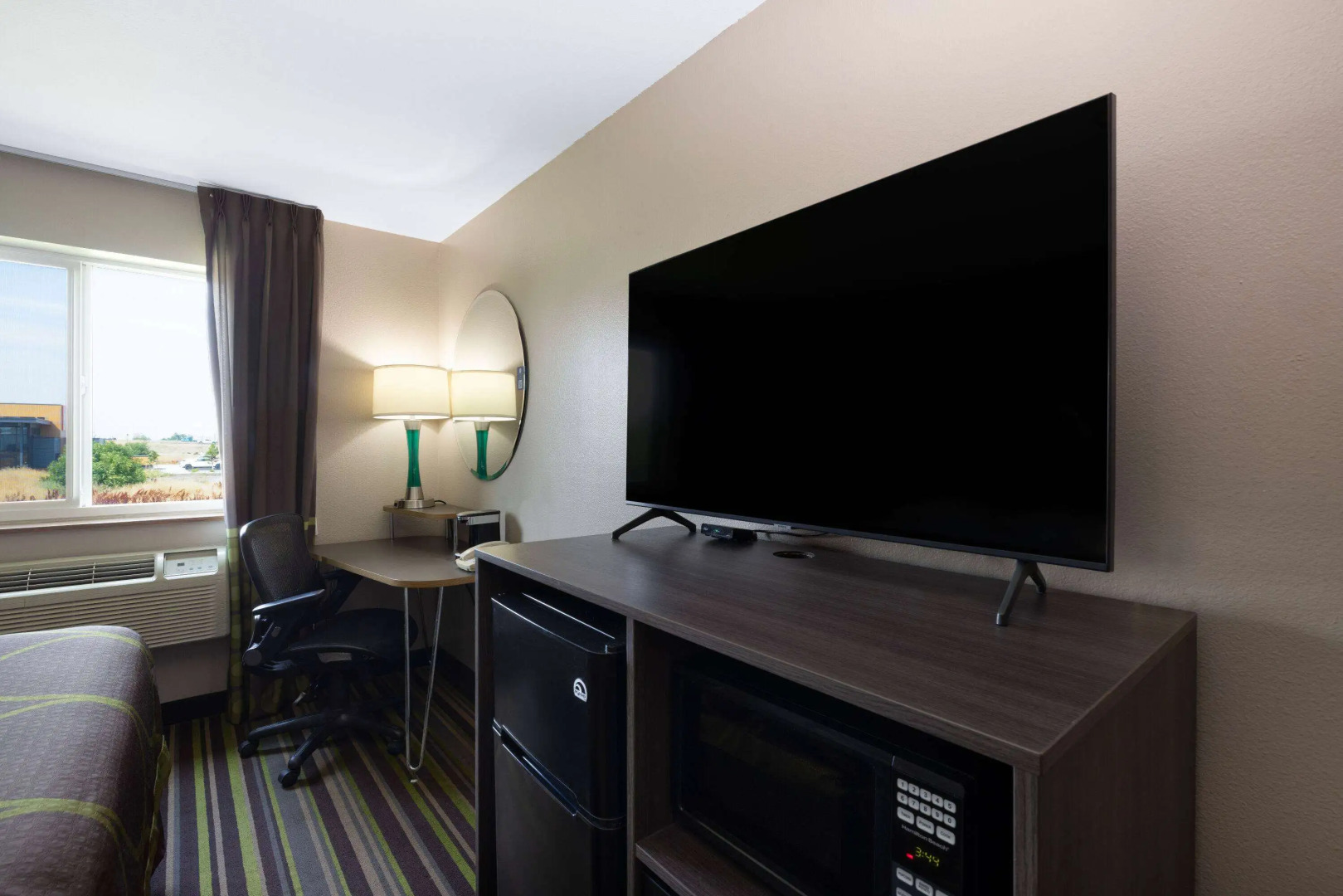 Super 8 by Wyndham Belgrade/Bozeman Airport