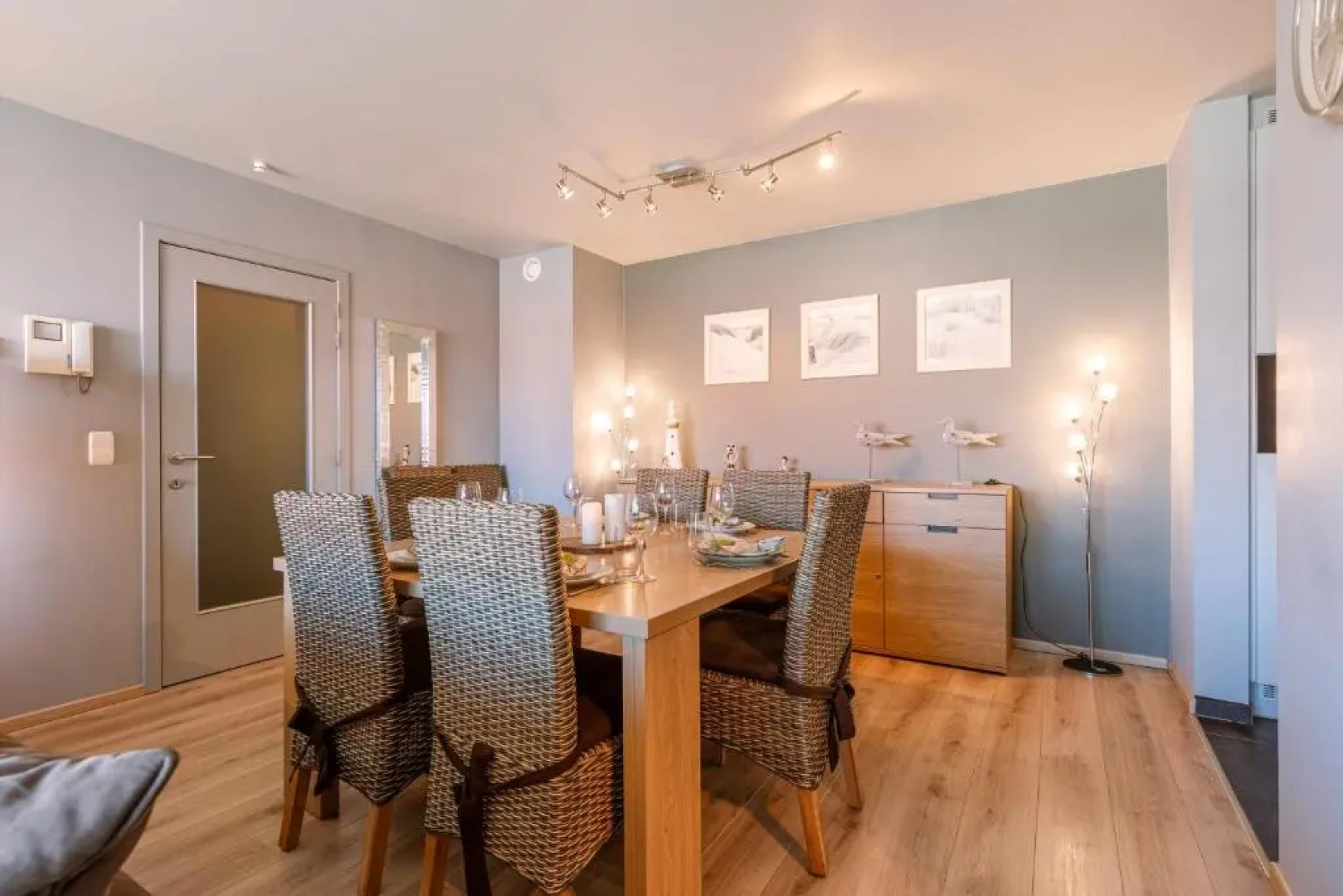 Cosy apartment with outside pool and balcony