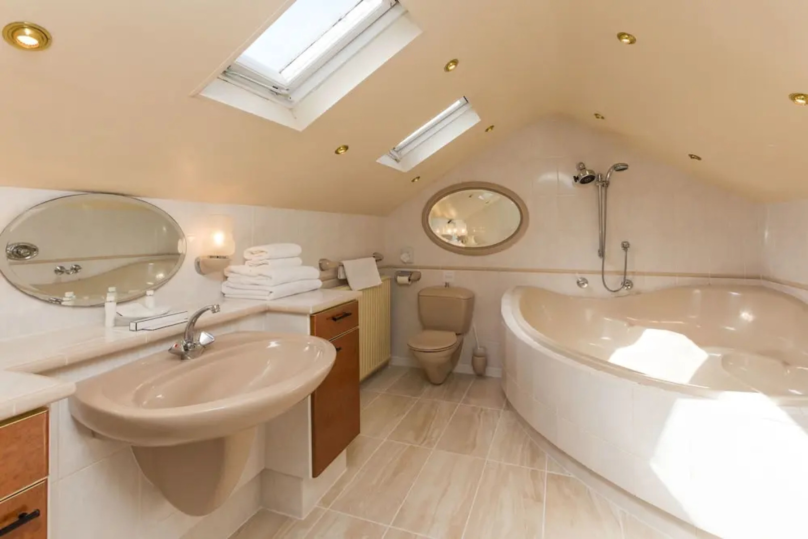 Beau Vallon Holiday Apartments