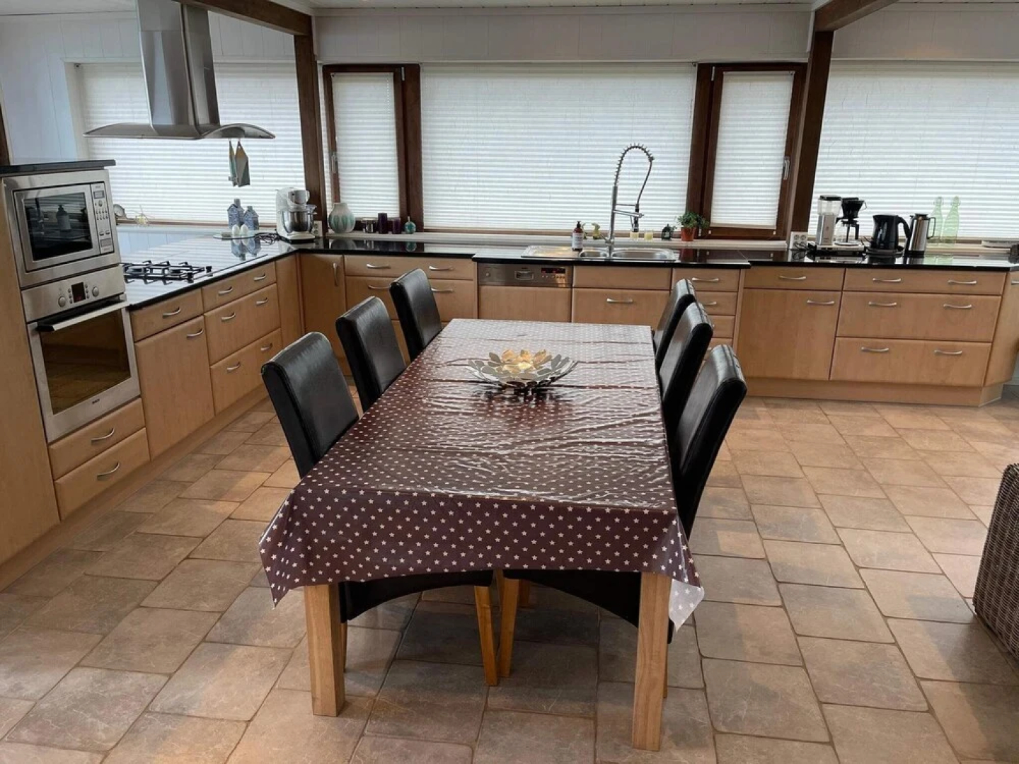 6 Person Holiday Home in Mosterhamn