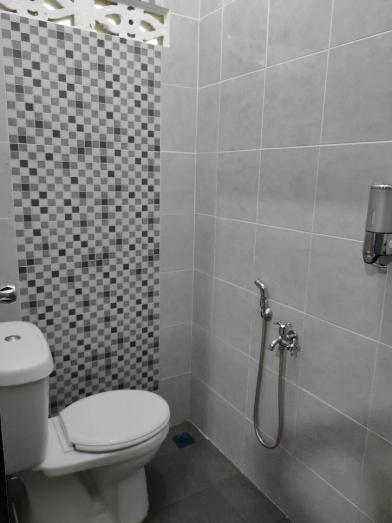 Aleesa Roomstay