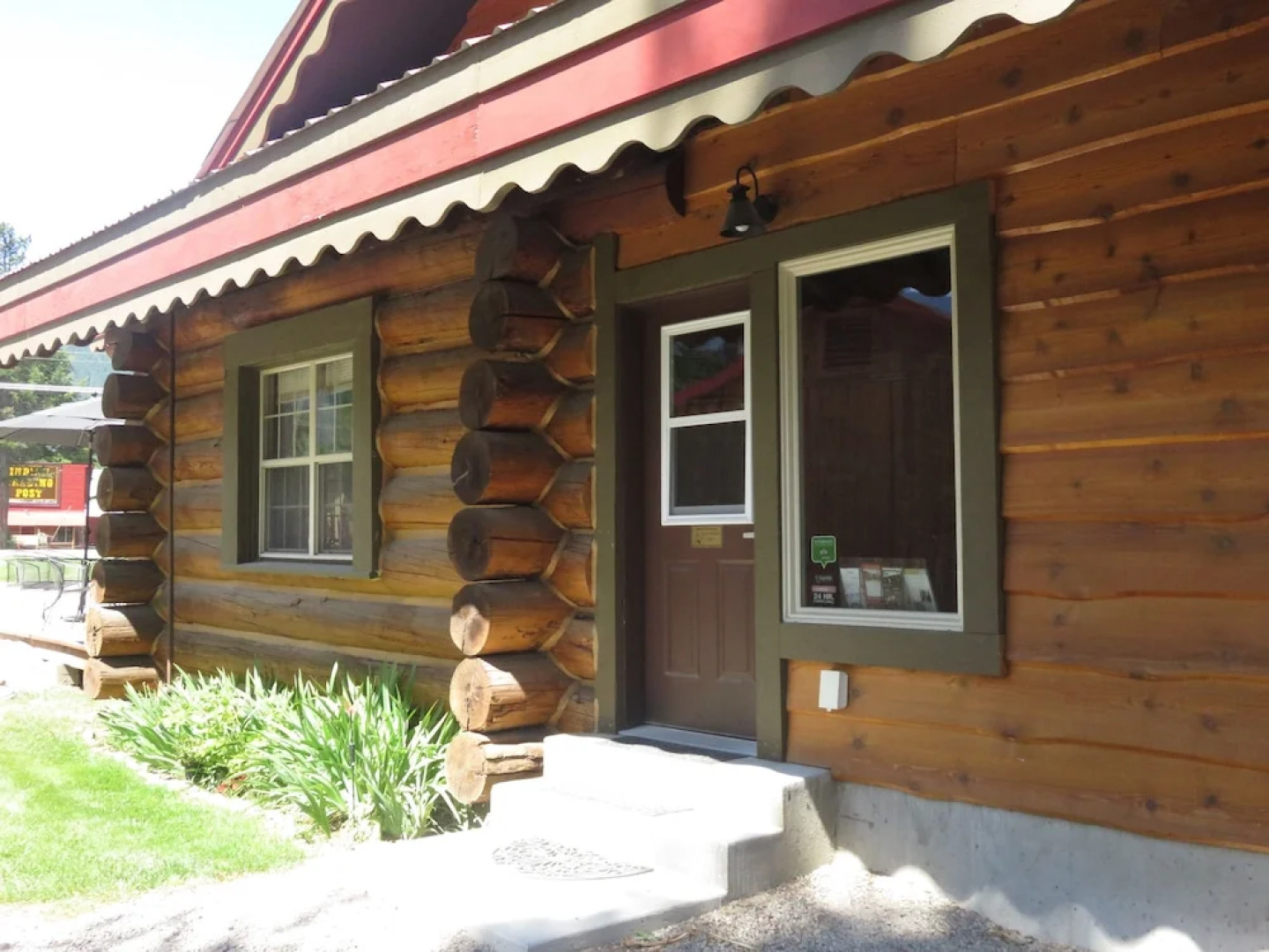 Historic Tamarack Lodge and Cabins