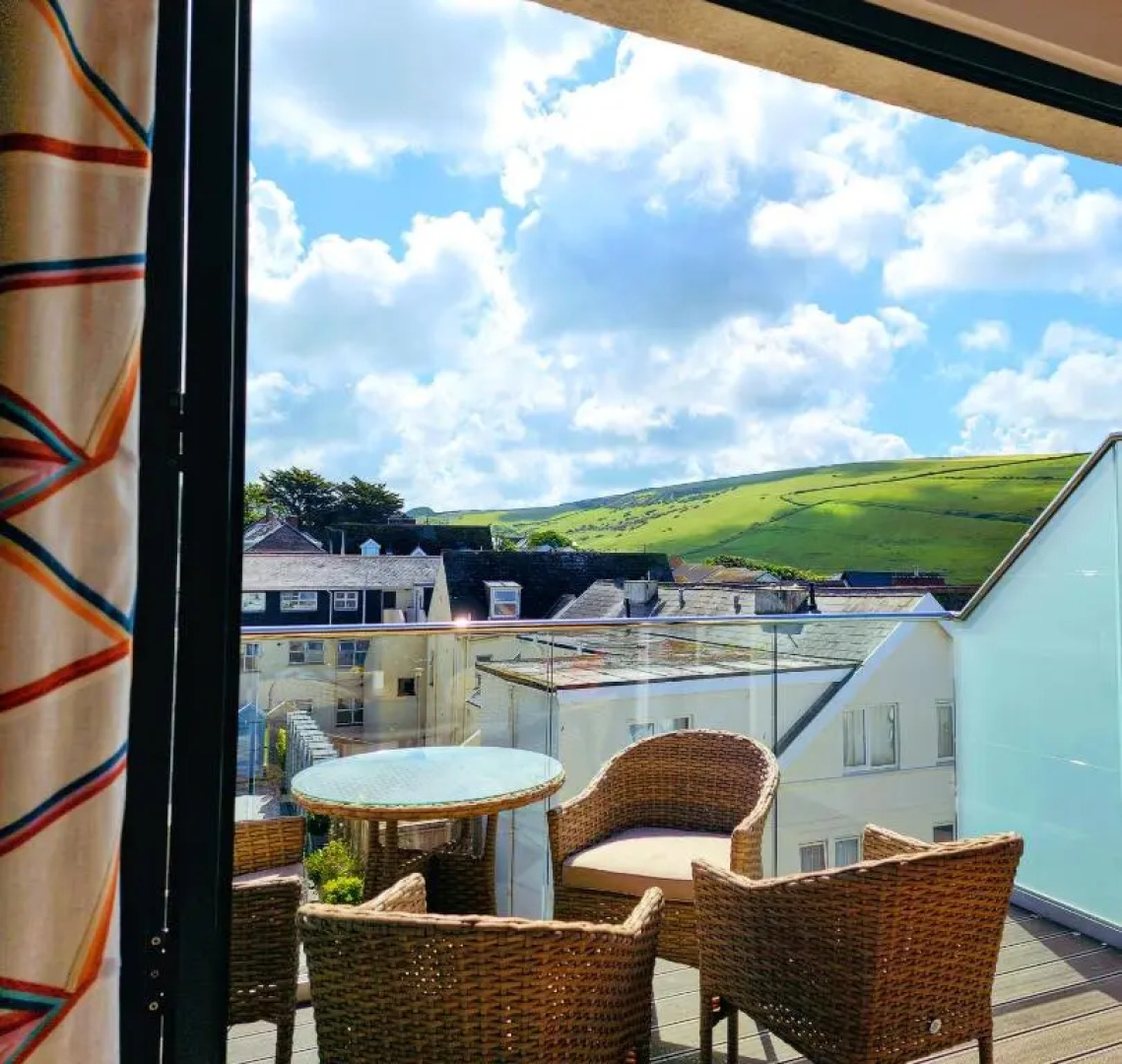 11 Putsborough - Luxury Apartment at Byron Woolacombe, only 4 minute walk to Woolacombe Beach!