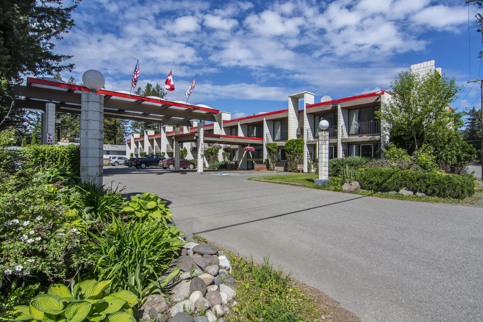 Prestige Riverside Lodge