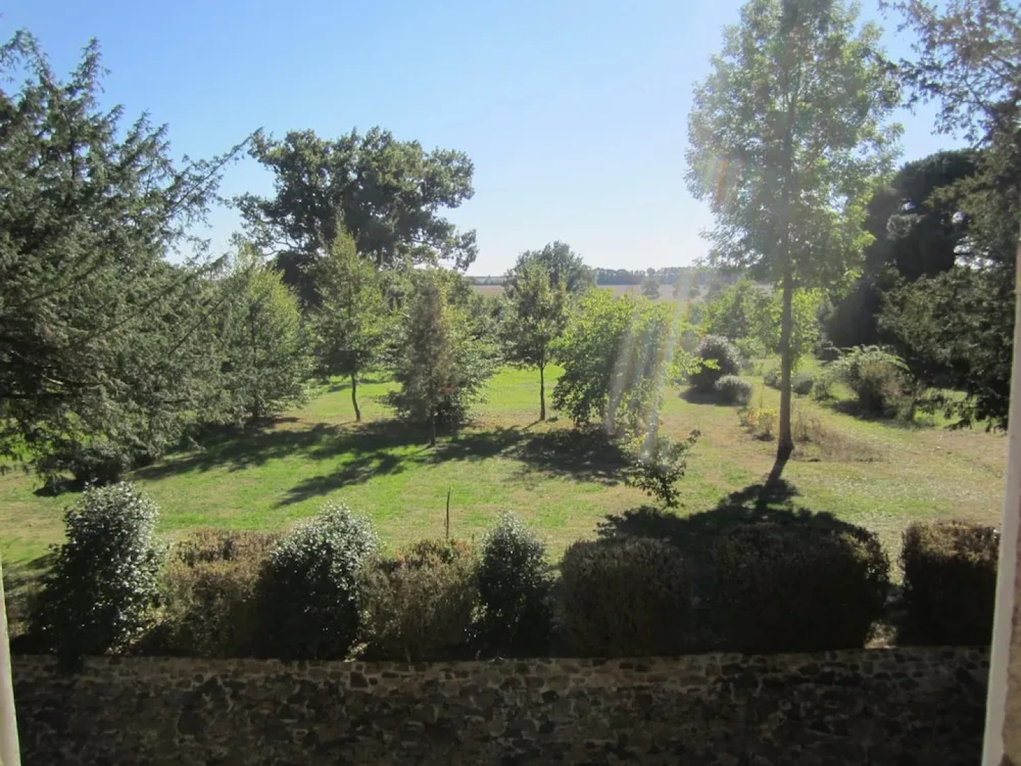 Le Manoir Aux Douves