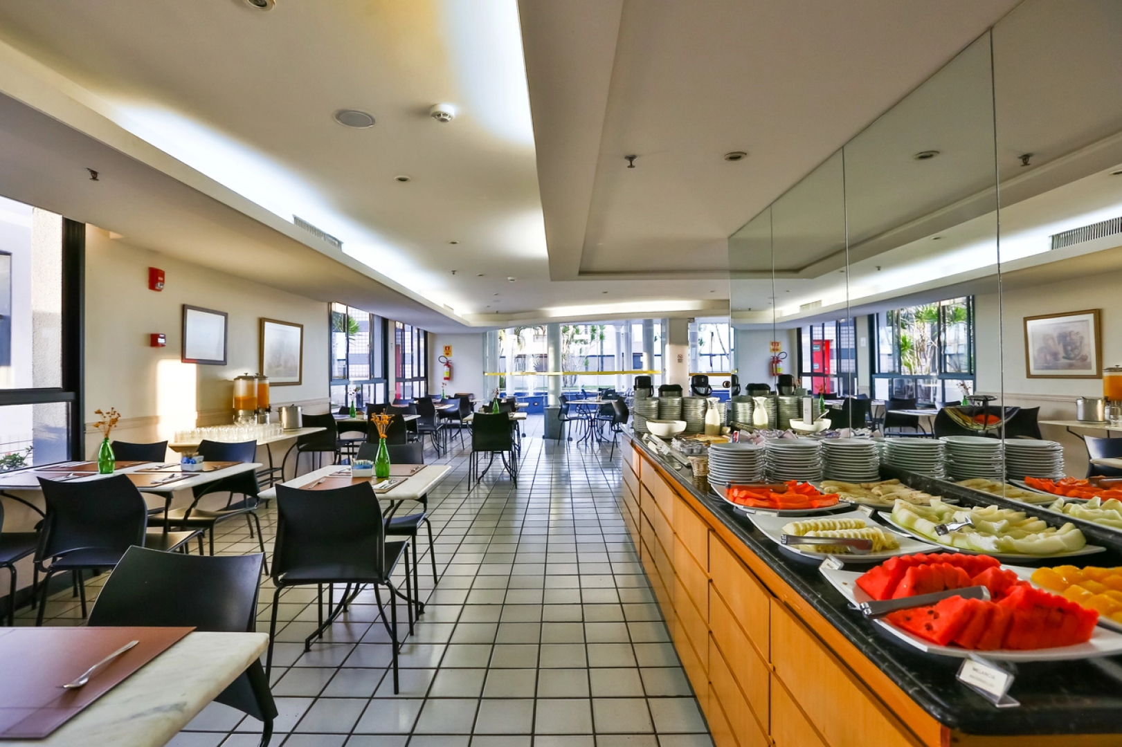 Metropolitan Hotel by Atlantica