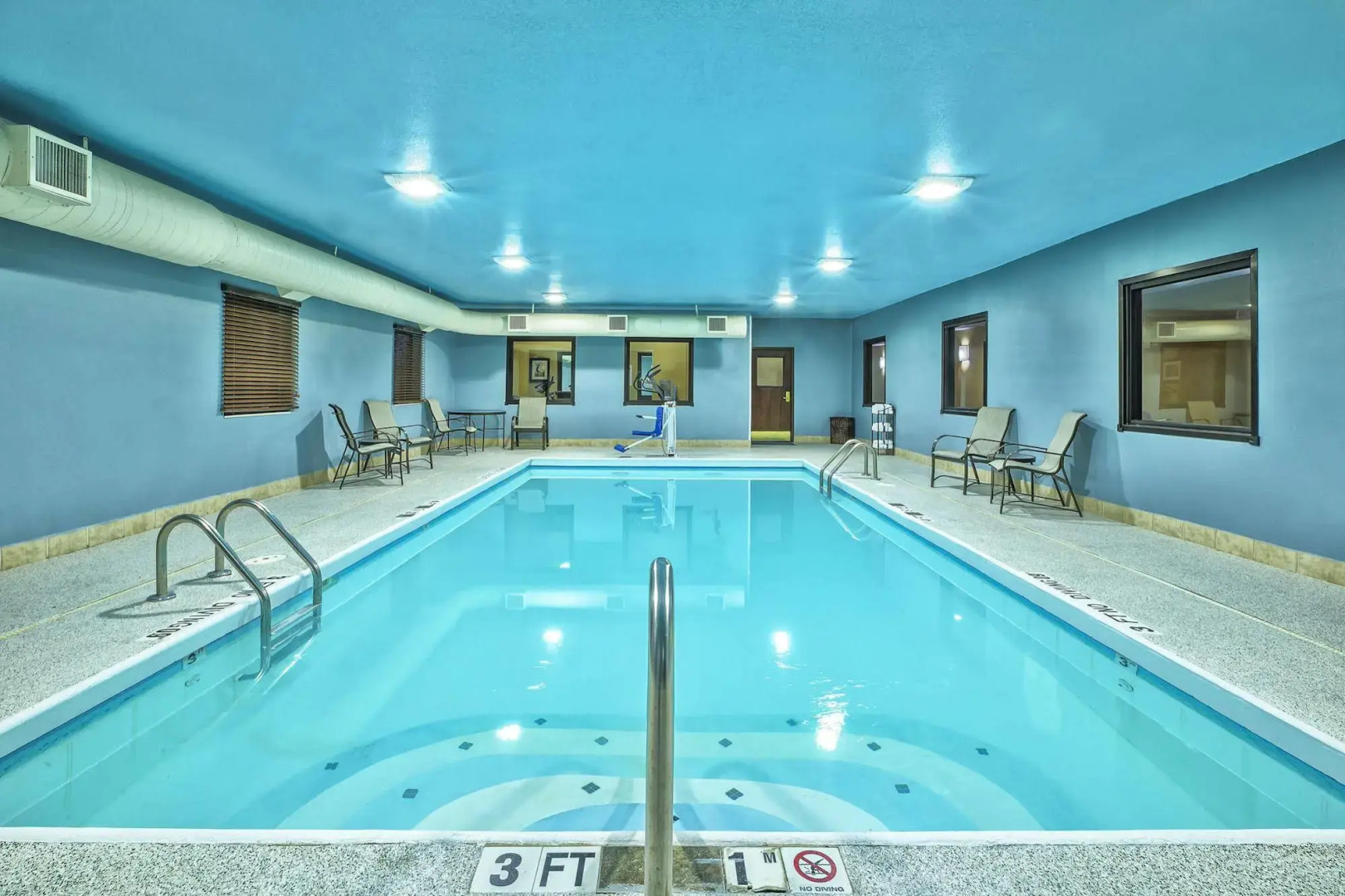 Holiday Inn Express Hotel and Suites Marysville by IHG