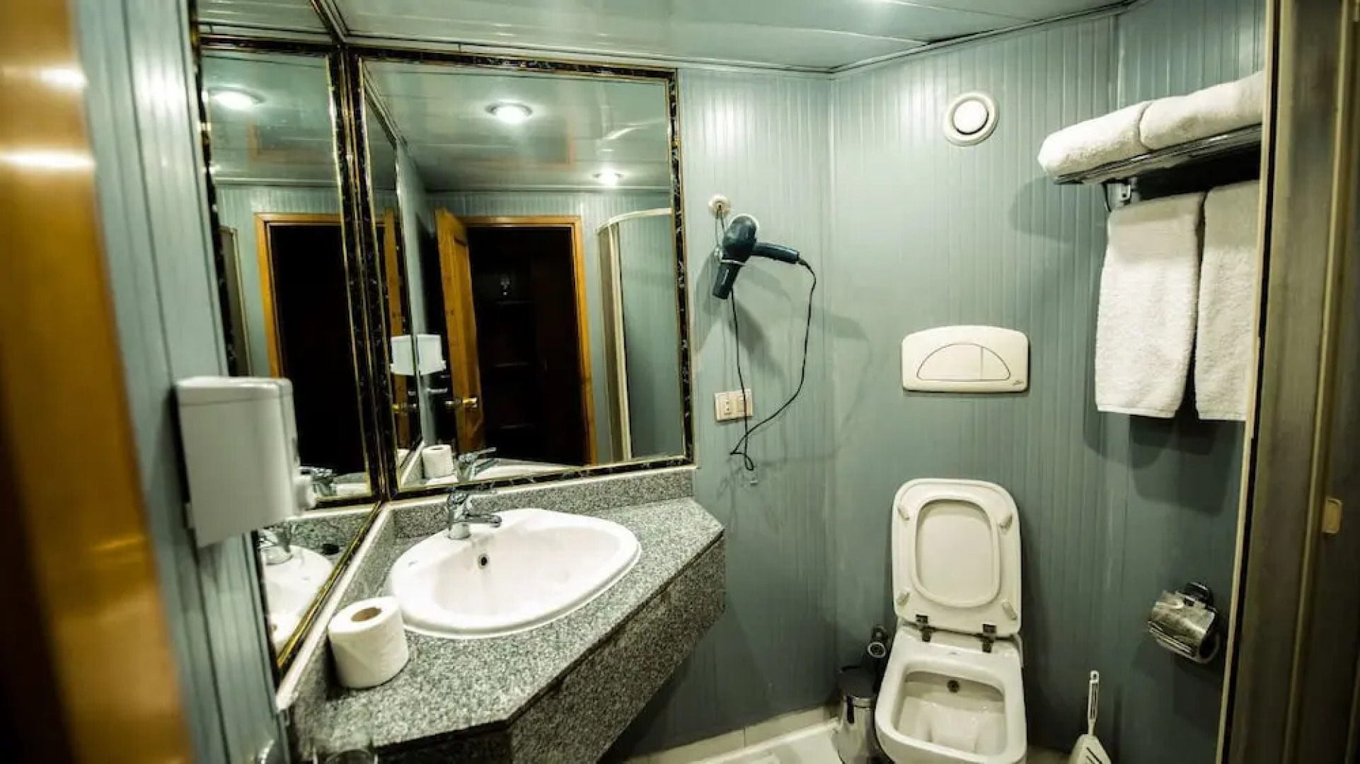 Hapi 5 Nile Cruise, 3-4-7 nights from Luxor or Aswan