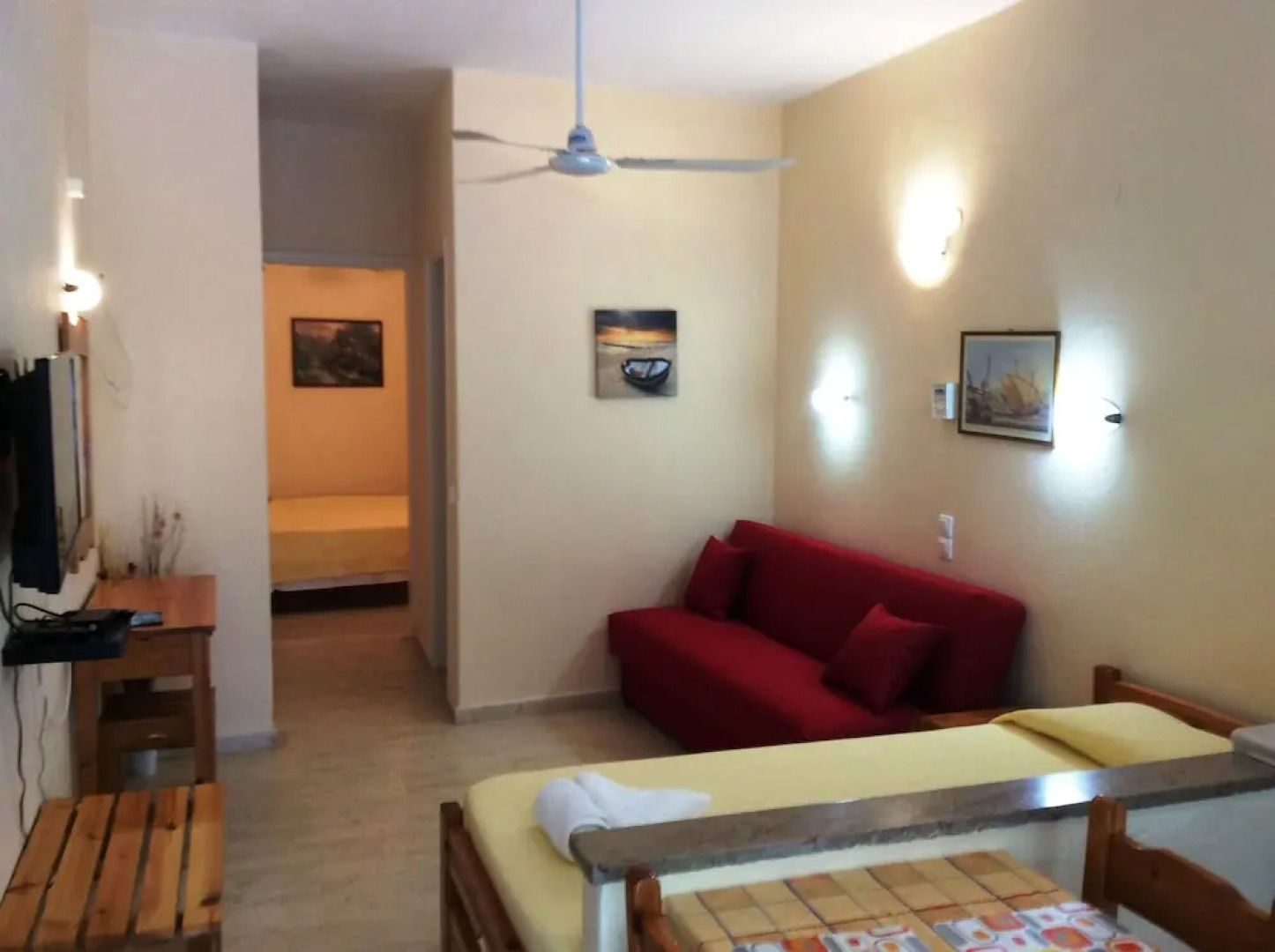 Almyra Apartments & Studios