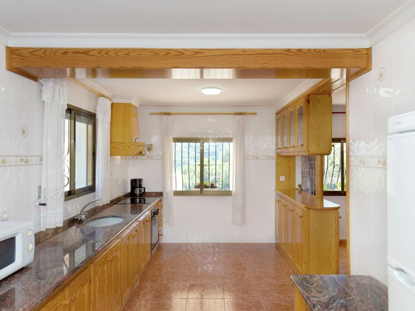 Pleasant Villa in Adsubia-forna With Swimming Pool