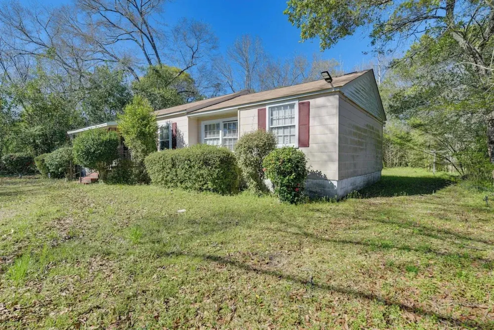 Spacious Retreat, 2 Miles to Tuskegee University