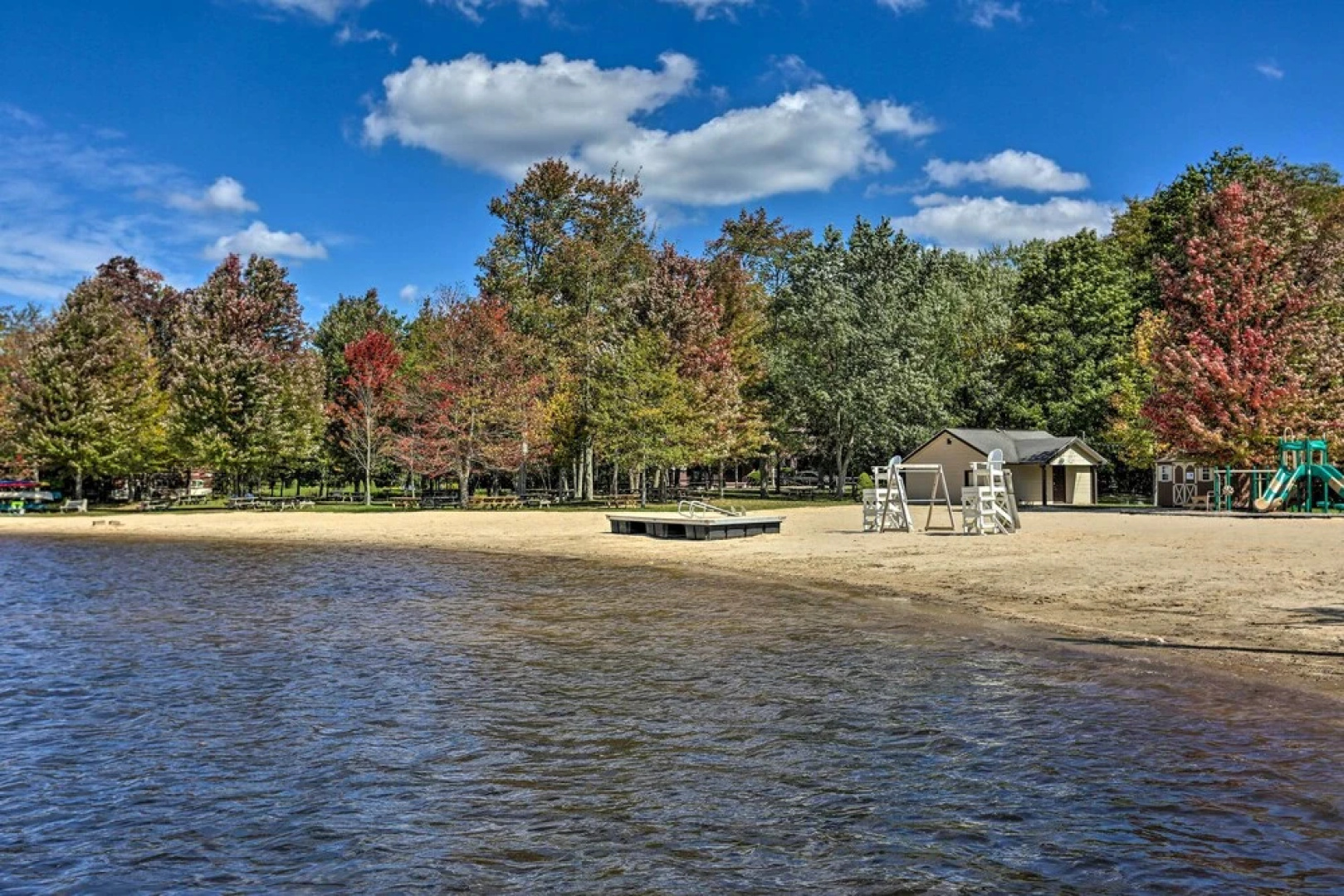 Pocono Log Cabin: Fireplace, Fire Pits & Amenities