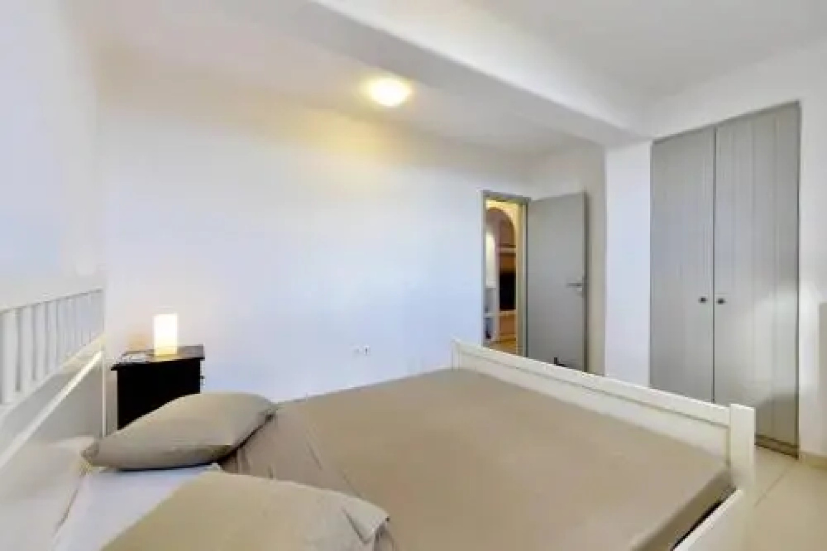 Villa Moonlight · Exquisite Villa for 10 with Pool, Helipad