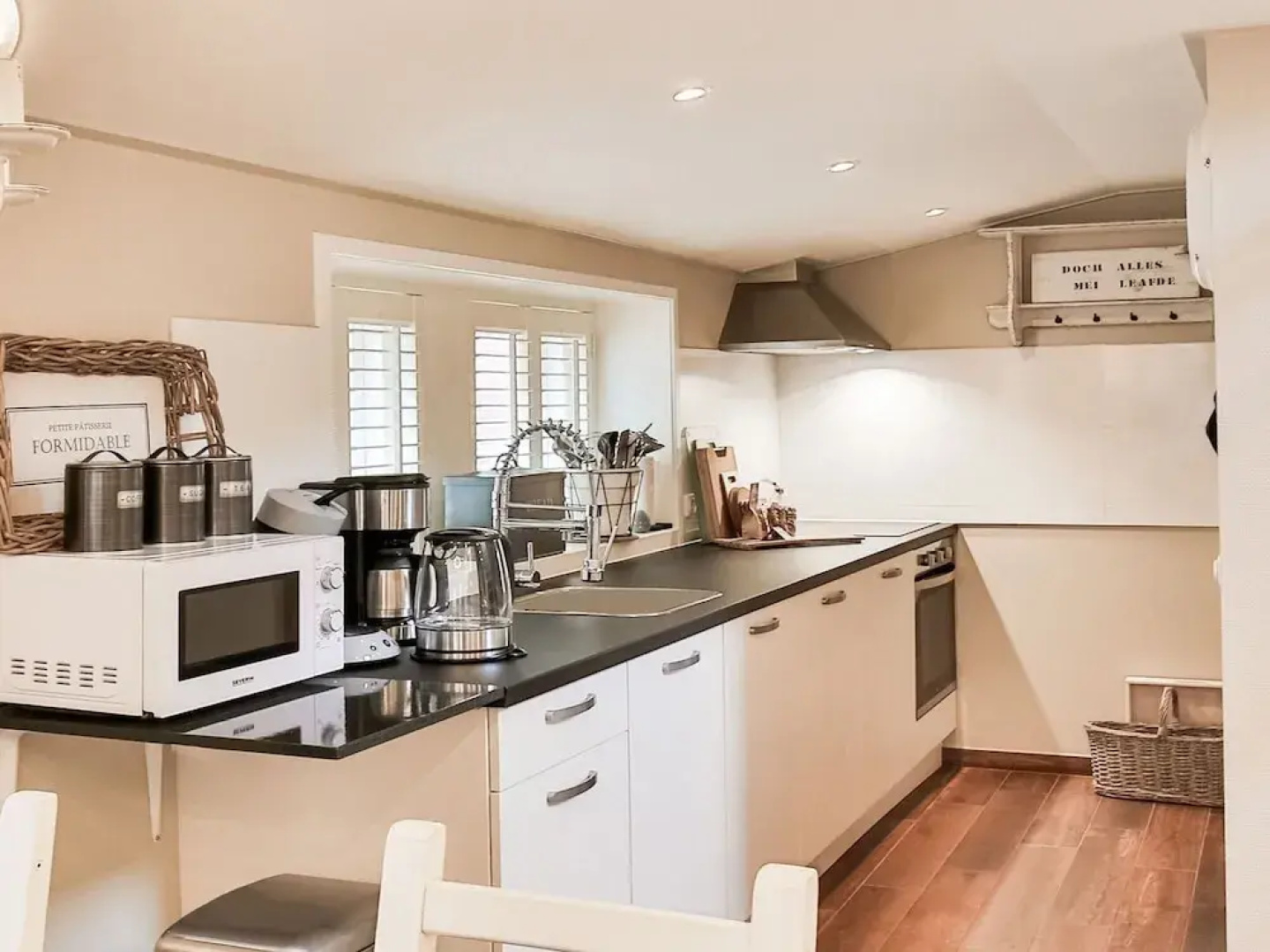 Fantastic Luxury Vacation Home and Next to the Wadden Sea