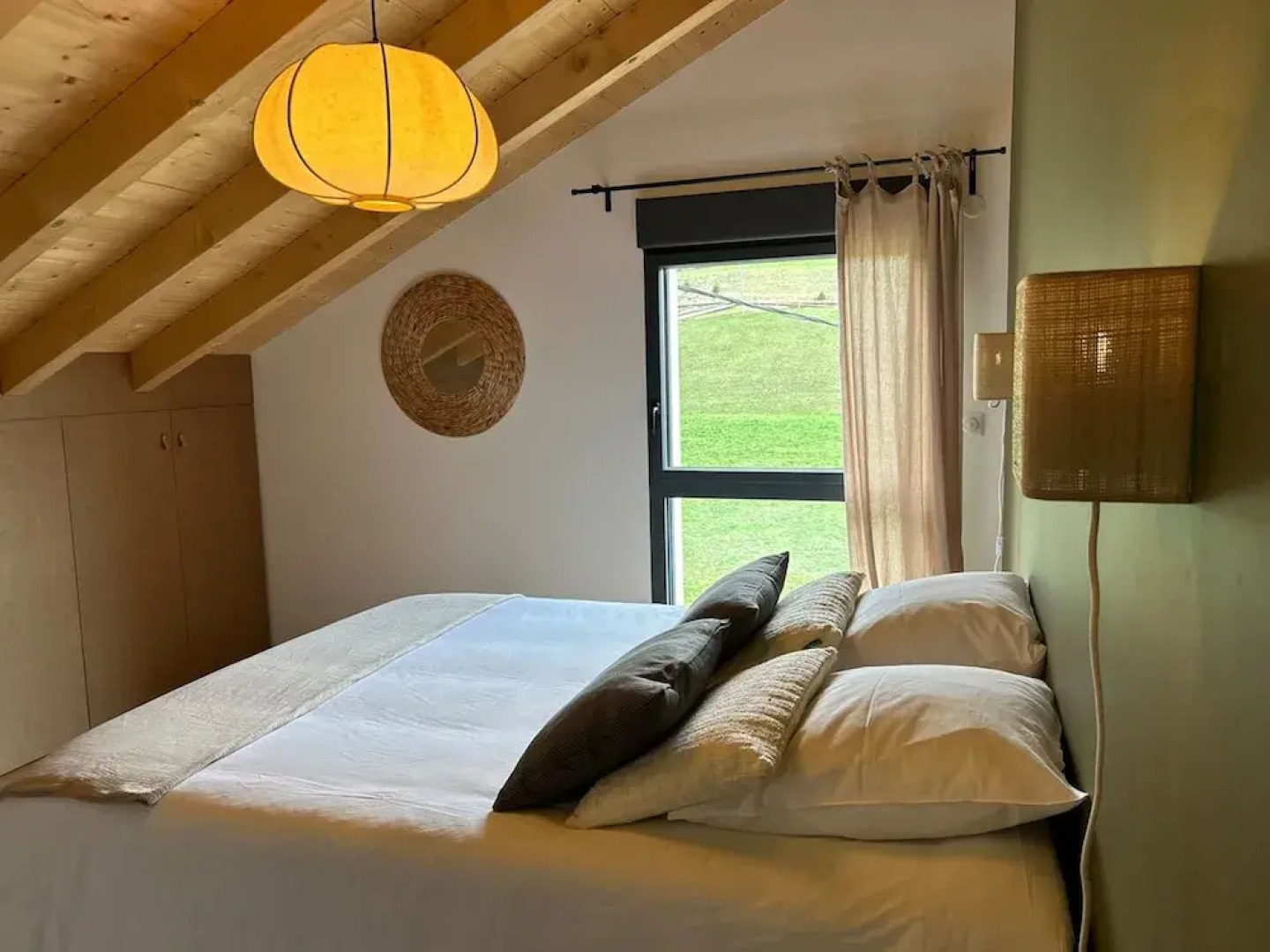 G te Singulier et Authentique Dans Ancienne Ferme