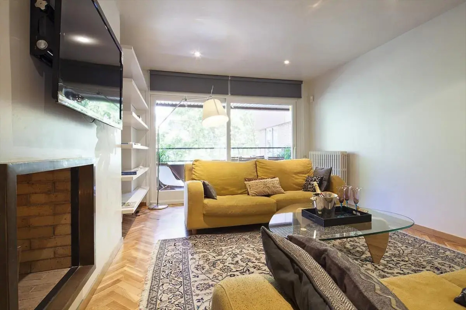 My Space Barcelona- Bonanova for 8 people