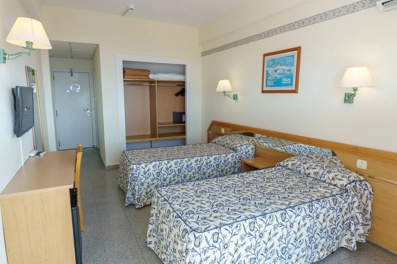 Hotel Checkin Catalonia