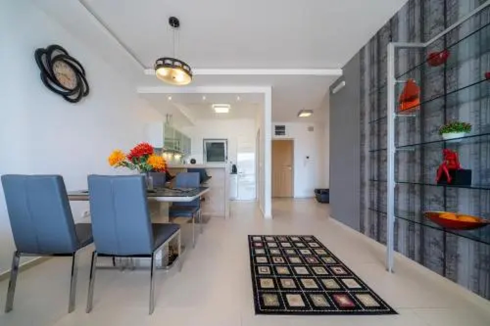 Apartment Sweet Memories