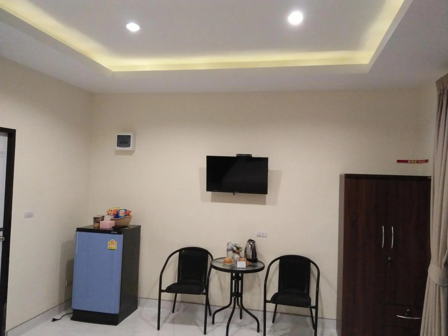 Phuket Sirinapha Resort