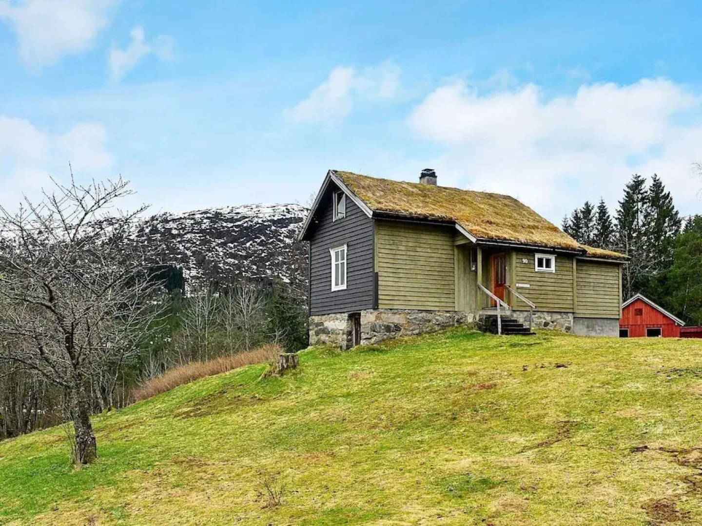 Secluded Mountain Retreat-by Traum