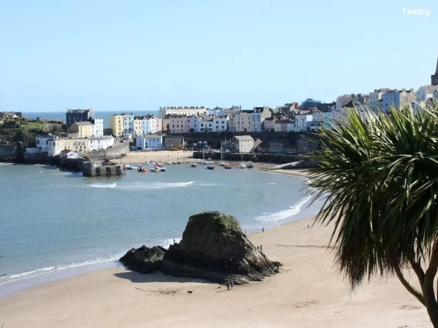 Homely Holiday Home in Saundersfoot With Garden