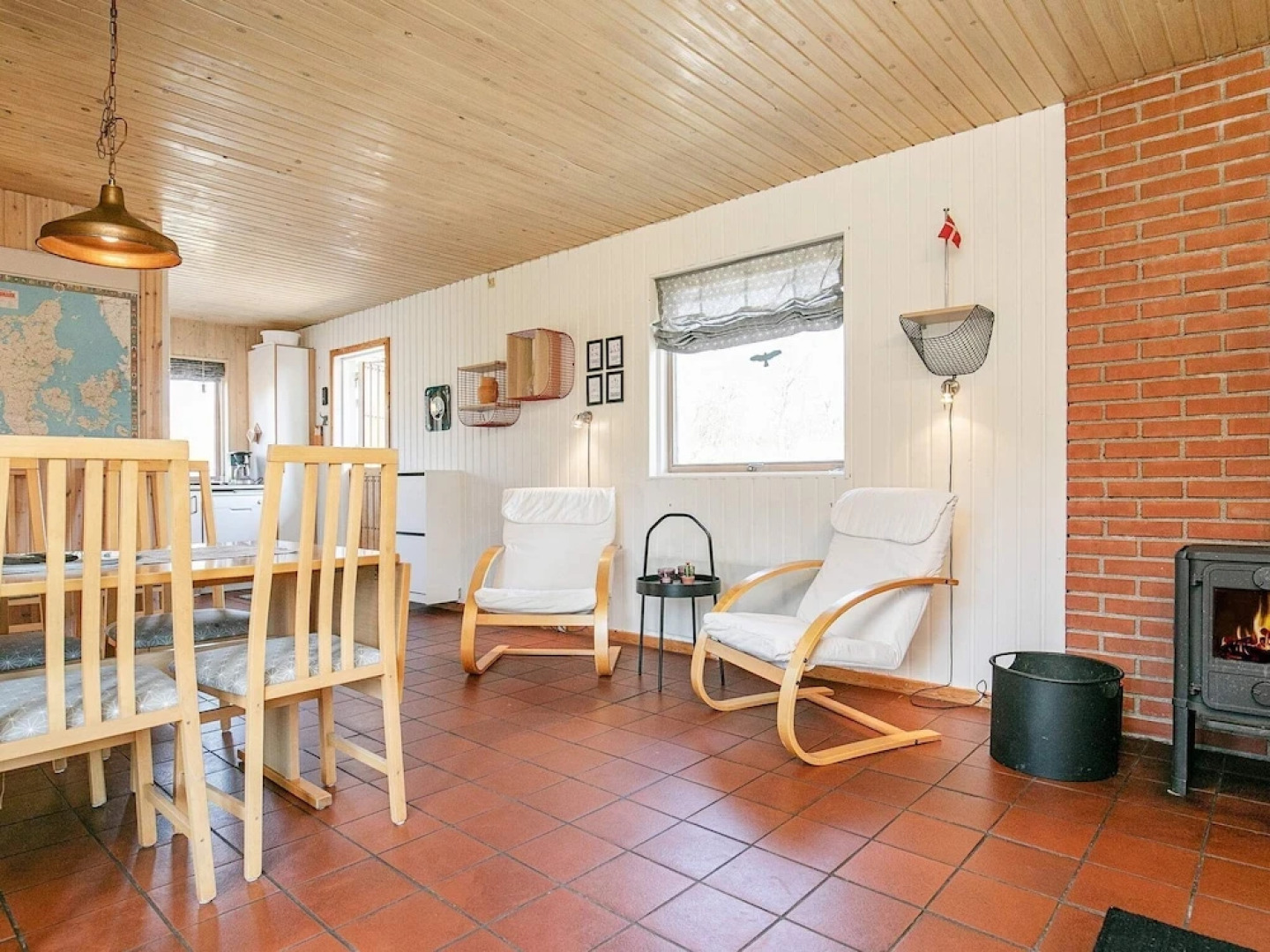 Modern Holiday Home in Humble With Sauna