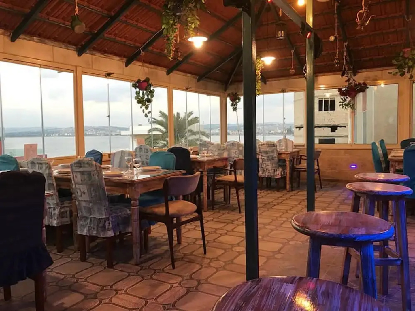 Tyre Boutique Apartments - Hotel