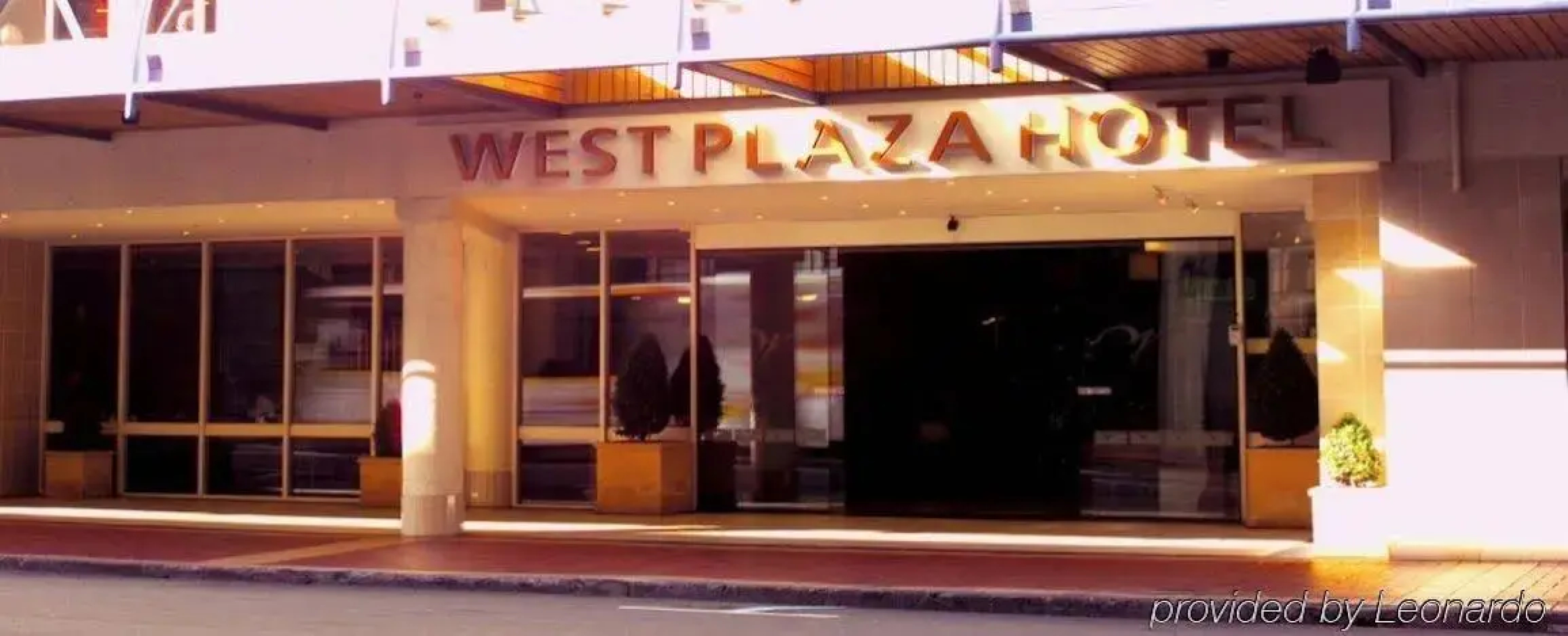 West Plaza Hotel