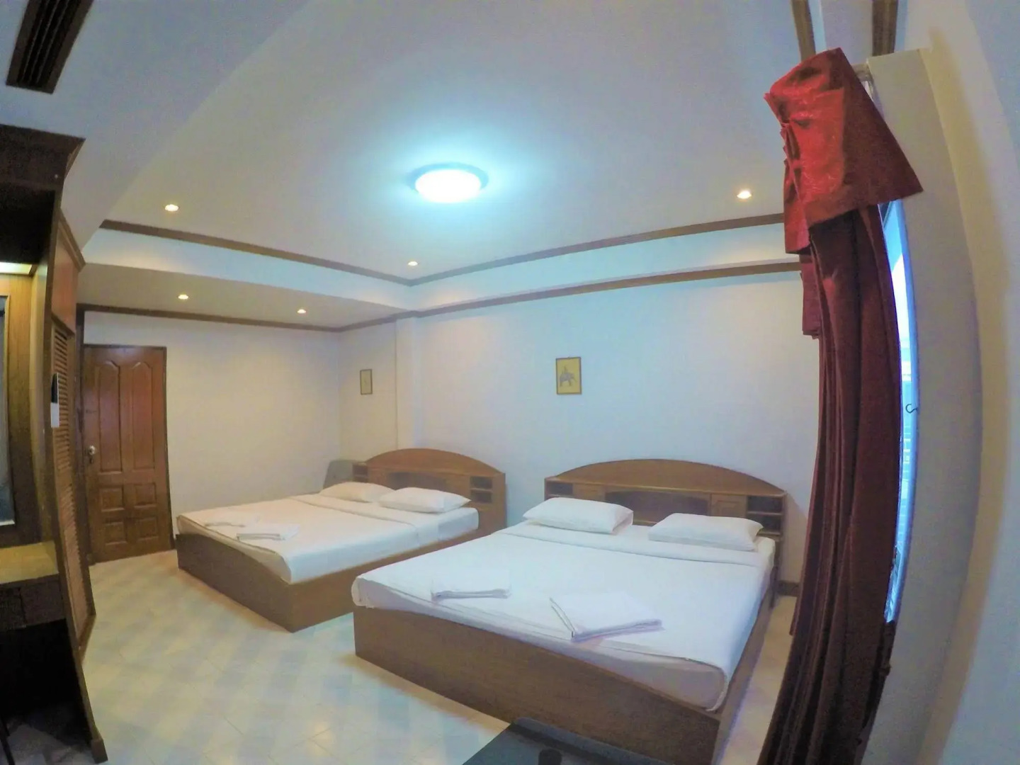 Break Point Patong Hotel