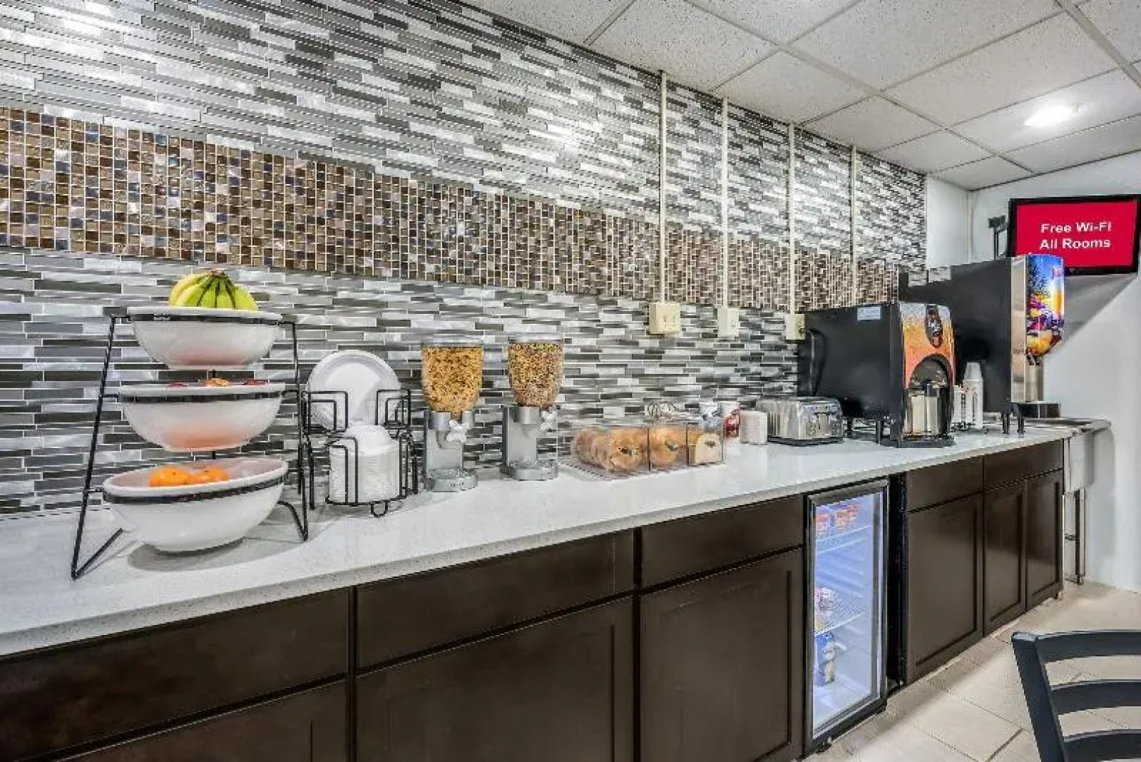 Knights Inn Wapakoneta