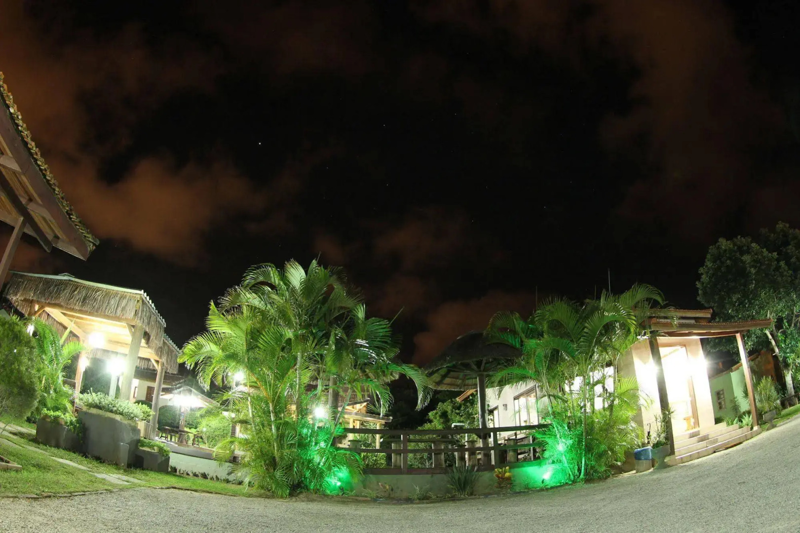 Pousada Mares Do Santinho